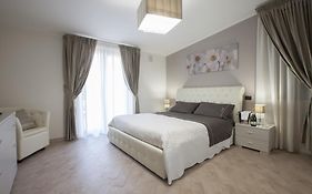 Amira Luxury Apartments