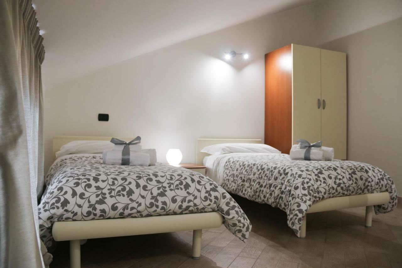 סנטה מריה קפואה וטרה Amira Luxury Apartments מראה חיצוני תמונה