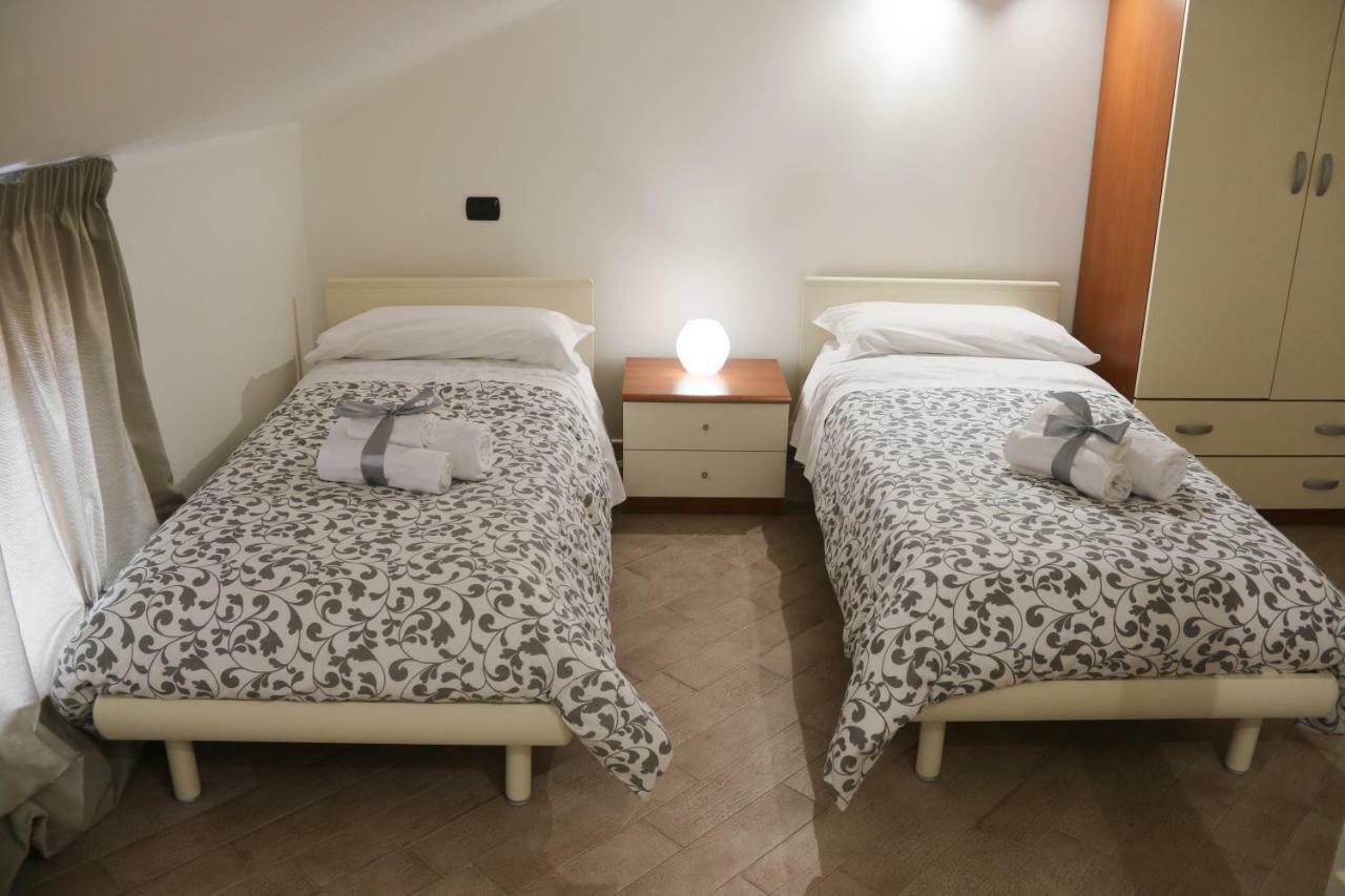סנטה מריה קפואה וטרה Amira Luxury Apartments מראה חיצוני תמונה